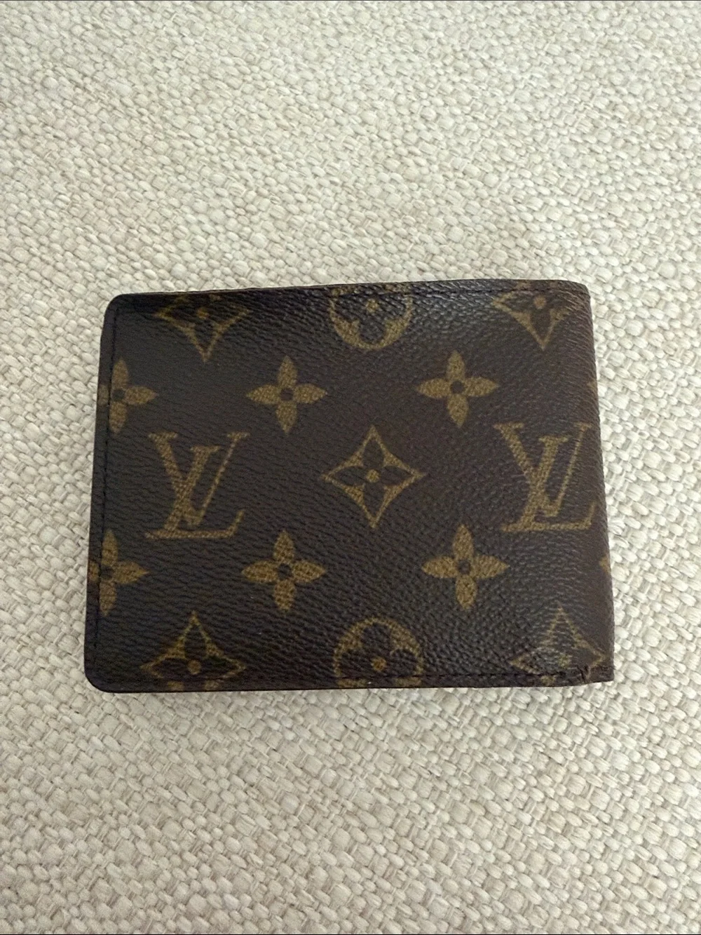 Louis Vuitton Monogram Wallet w/COA
